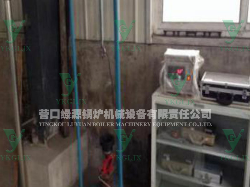 托輥徑向位移量試驗(yàn)臺